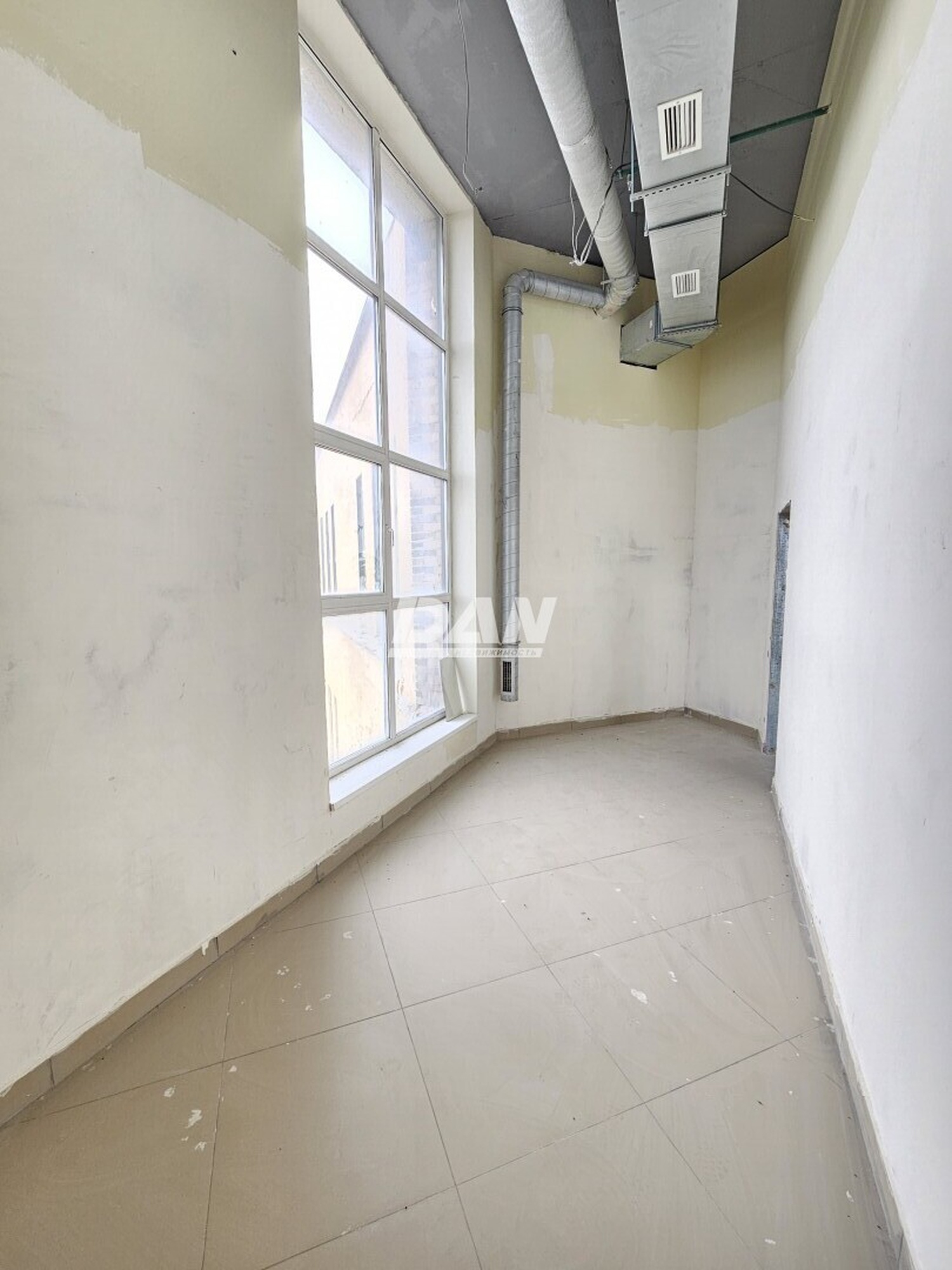 Помещение свободного назначения 356 м²