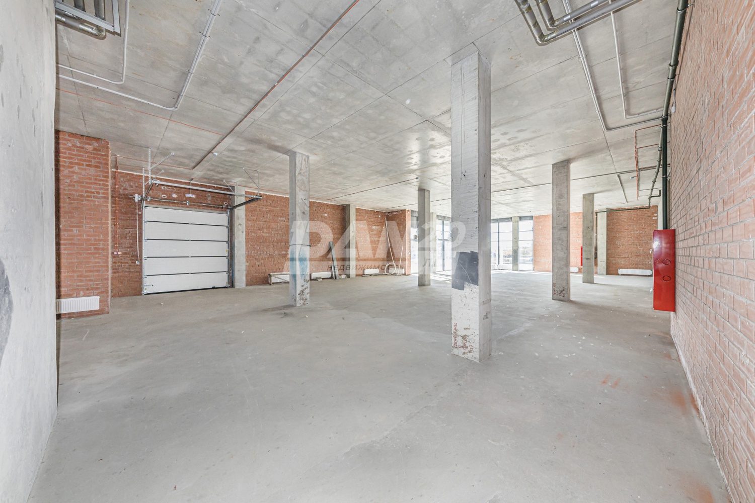 Помещение свободного назначения 641,3 м²