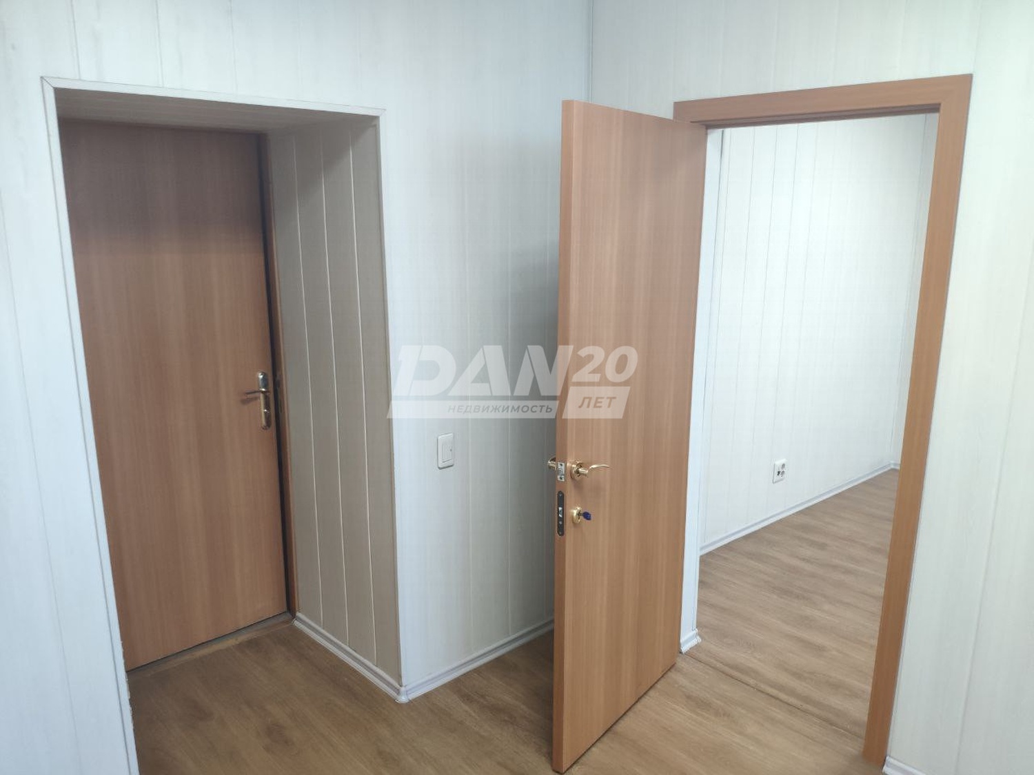Офис 300 м²