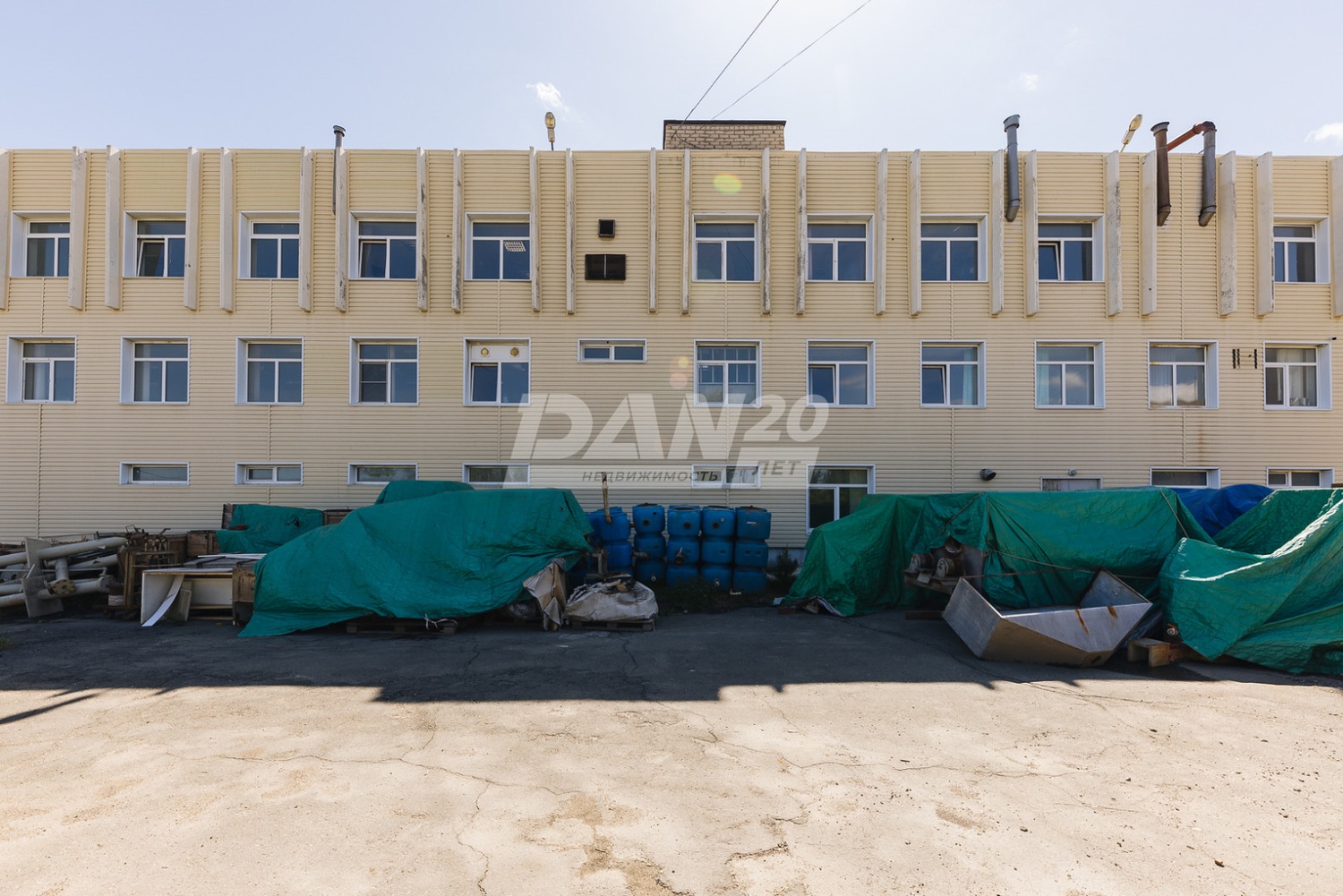 Помещение свободного назначения 1380 м²