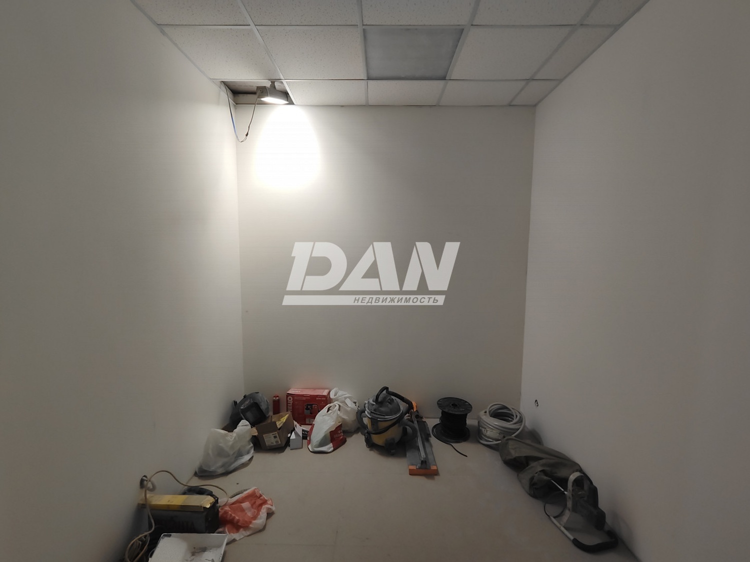 Помещение свободного назначения 268 м²