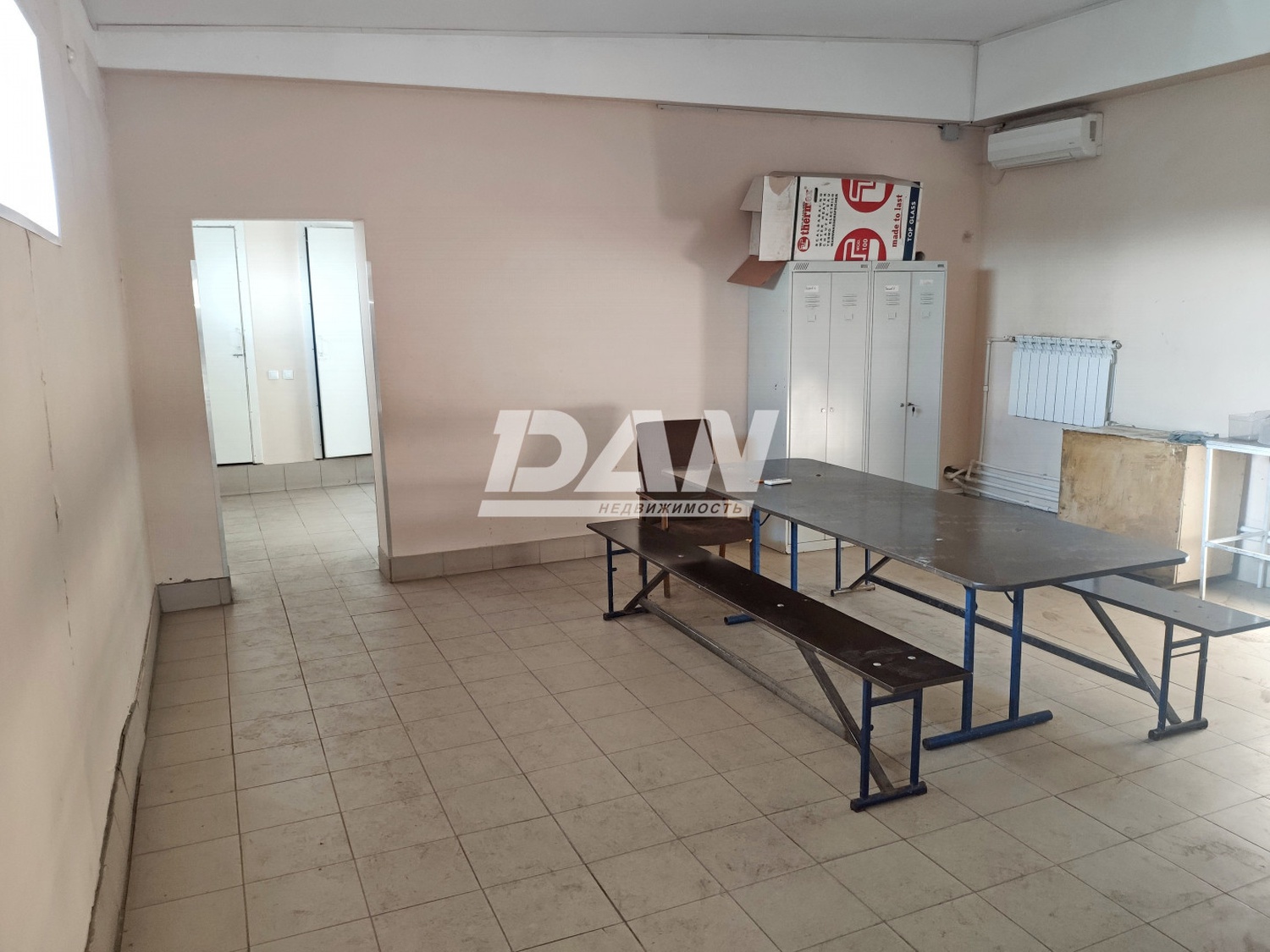 Производственное помещение 1206 м²