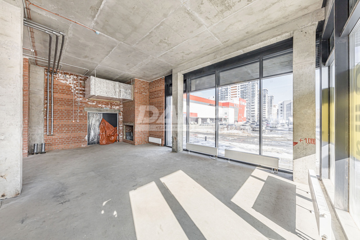 Торговая площадь 459,6 м²