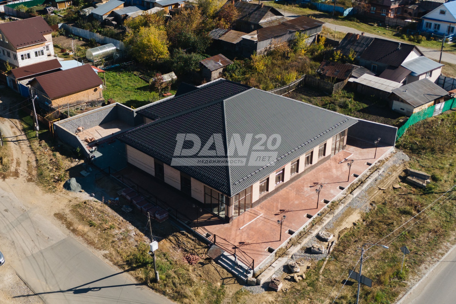 Торговое помещение 461 м²