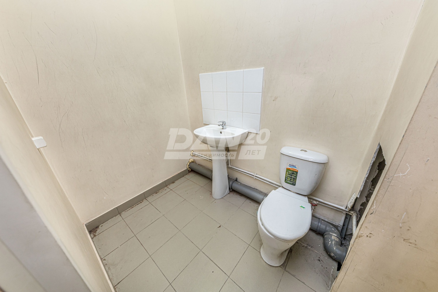 Торговое помещение 267,1 м²