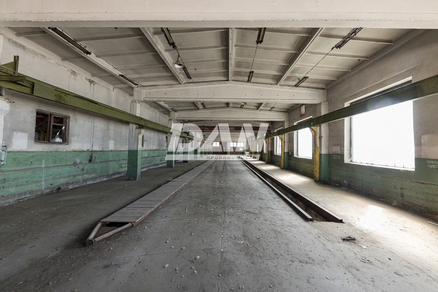 Склад 10358 м²