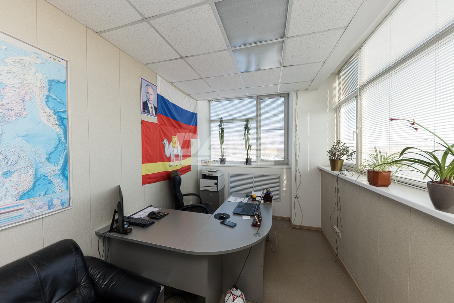 Офис 824,7 м²