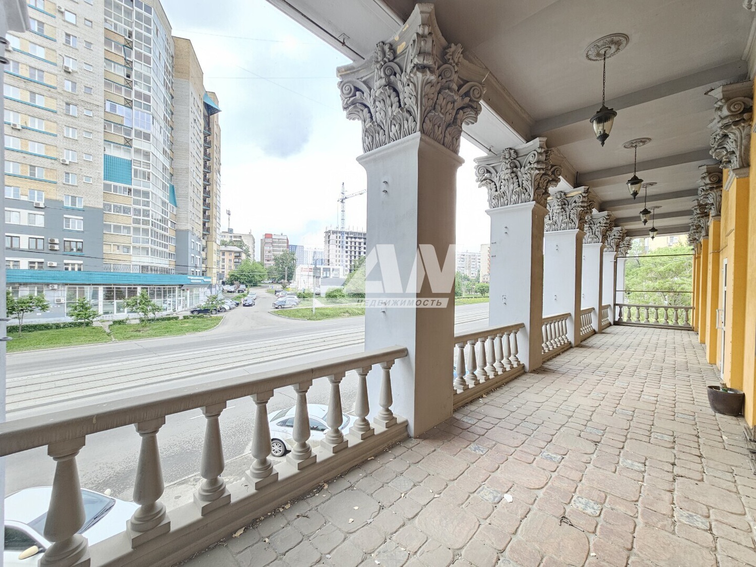 Помещение свободного назначения 650 м²