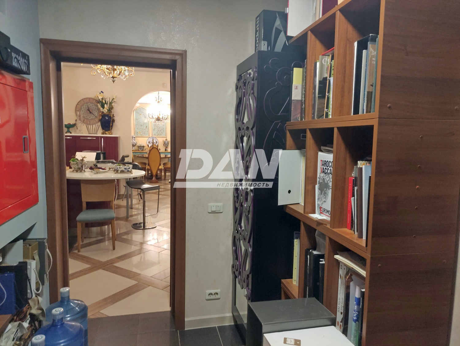 Торговое помещение 337,4 м²