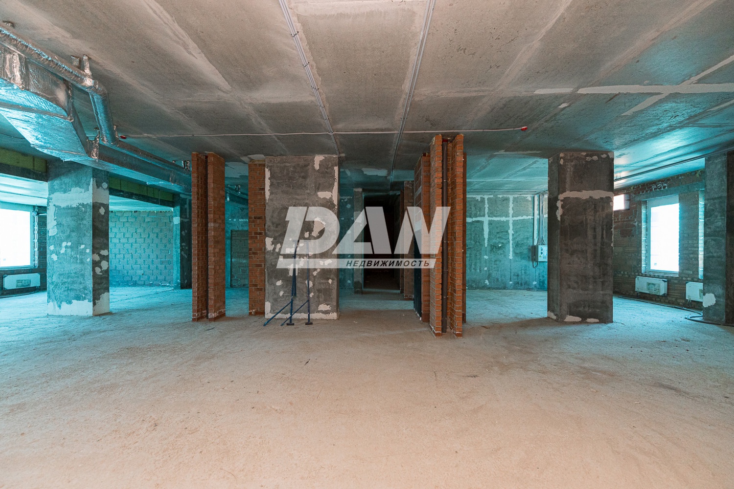 Помещение свободного назначения 278,8 м²