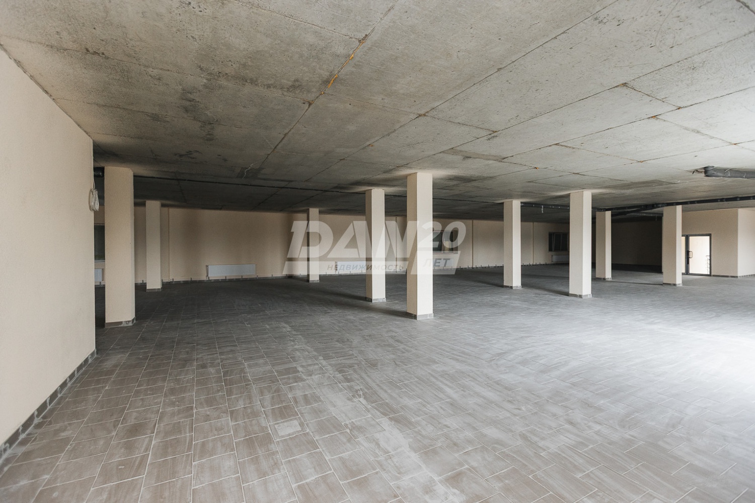 Помещение свободного назначения 844 м²