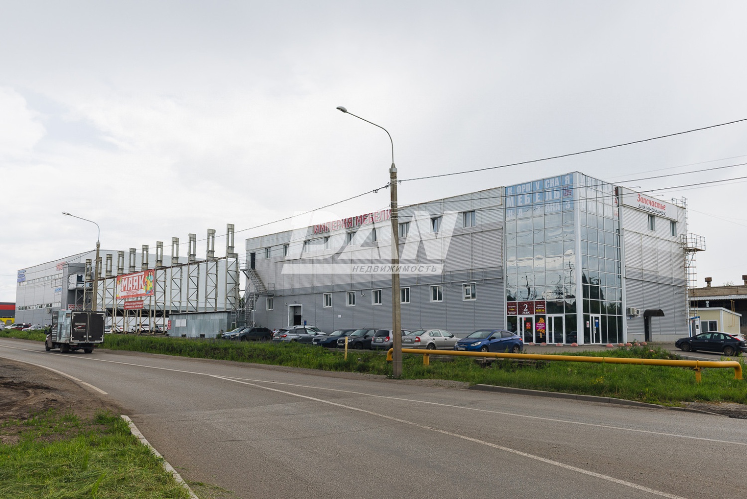 Торговая площадь 5000 м²