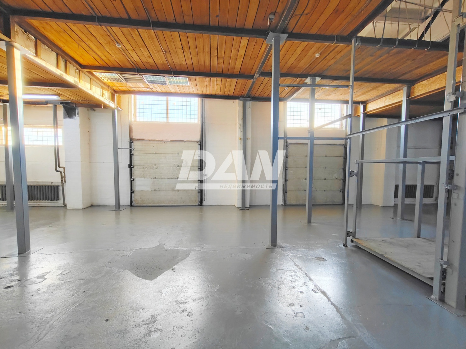 Склад 891,8 м²