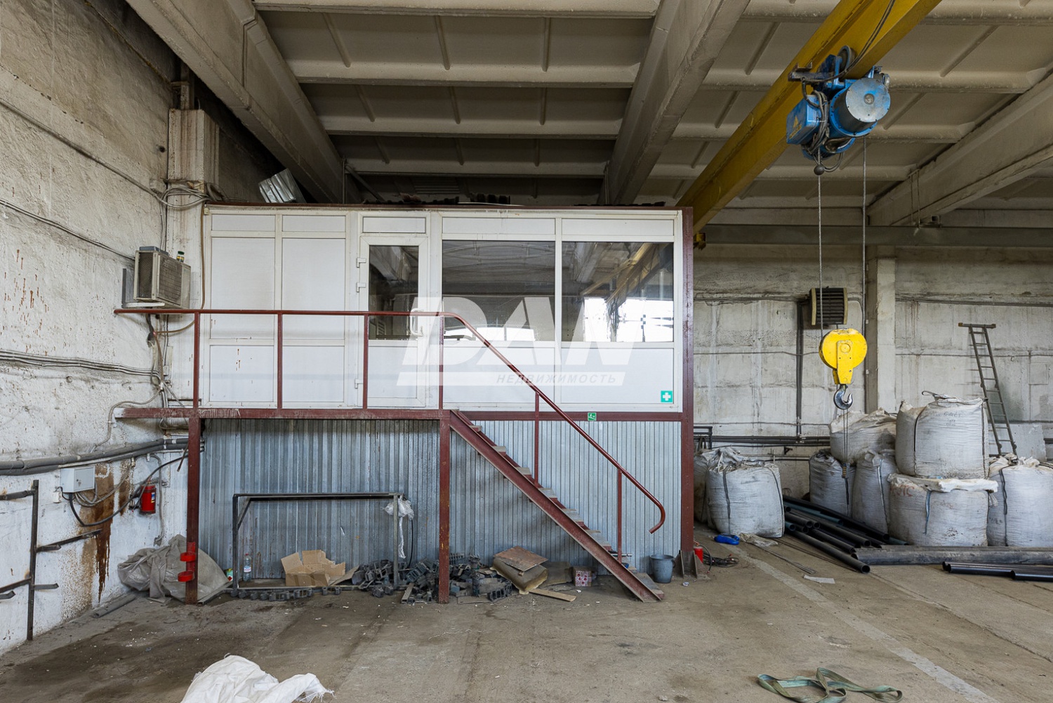 Производственное помещение 1200 м²