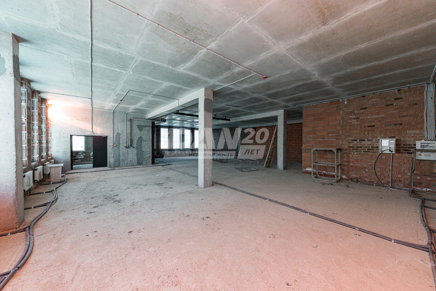 Торговая площадь 342,5 м²