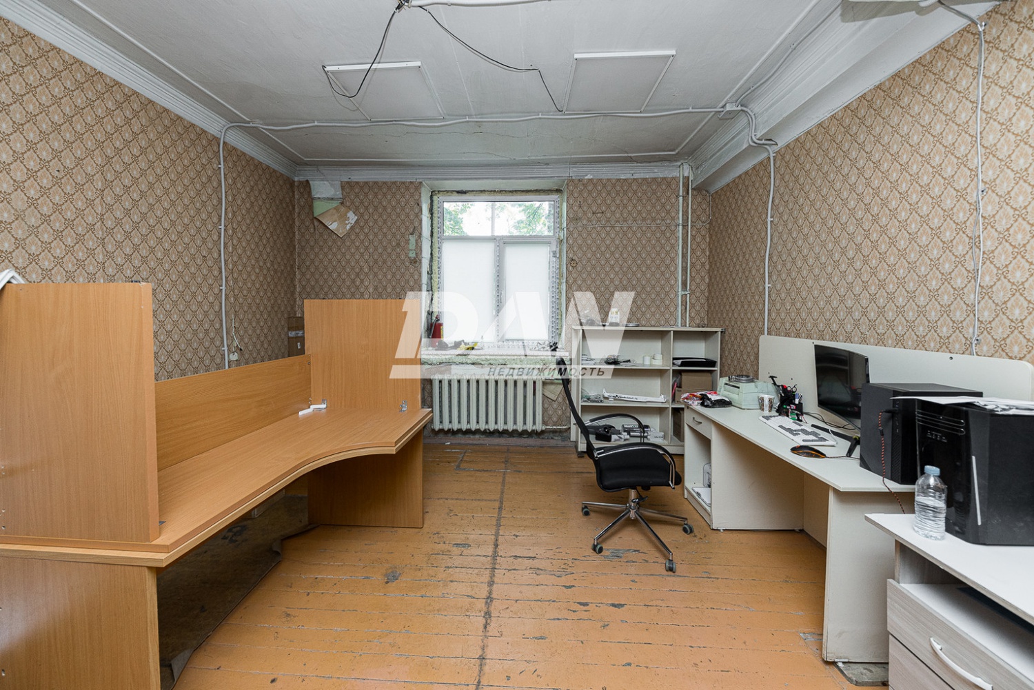 Помещение свободного назначения 353 м²