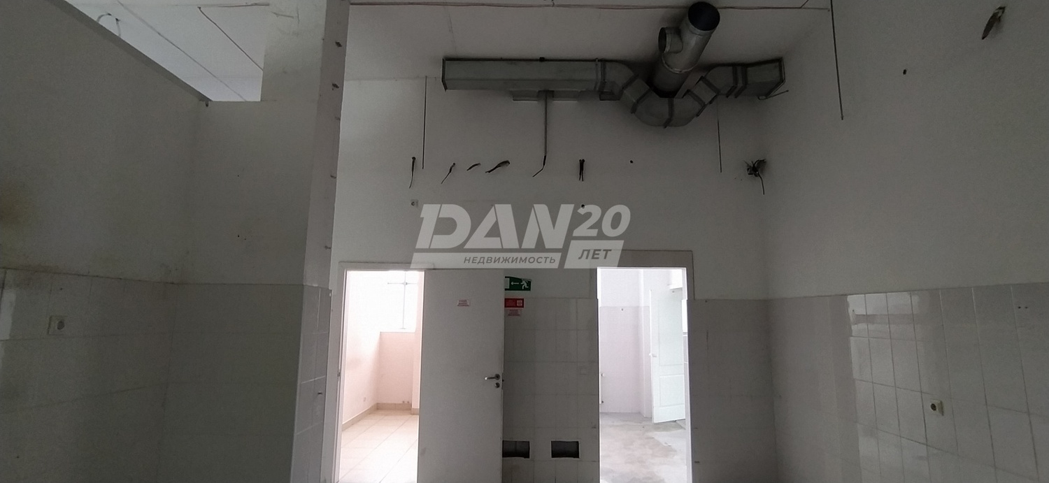 Помещение свободного назначения 347,5 м²