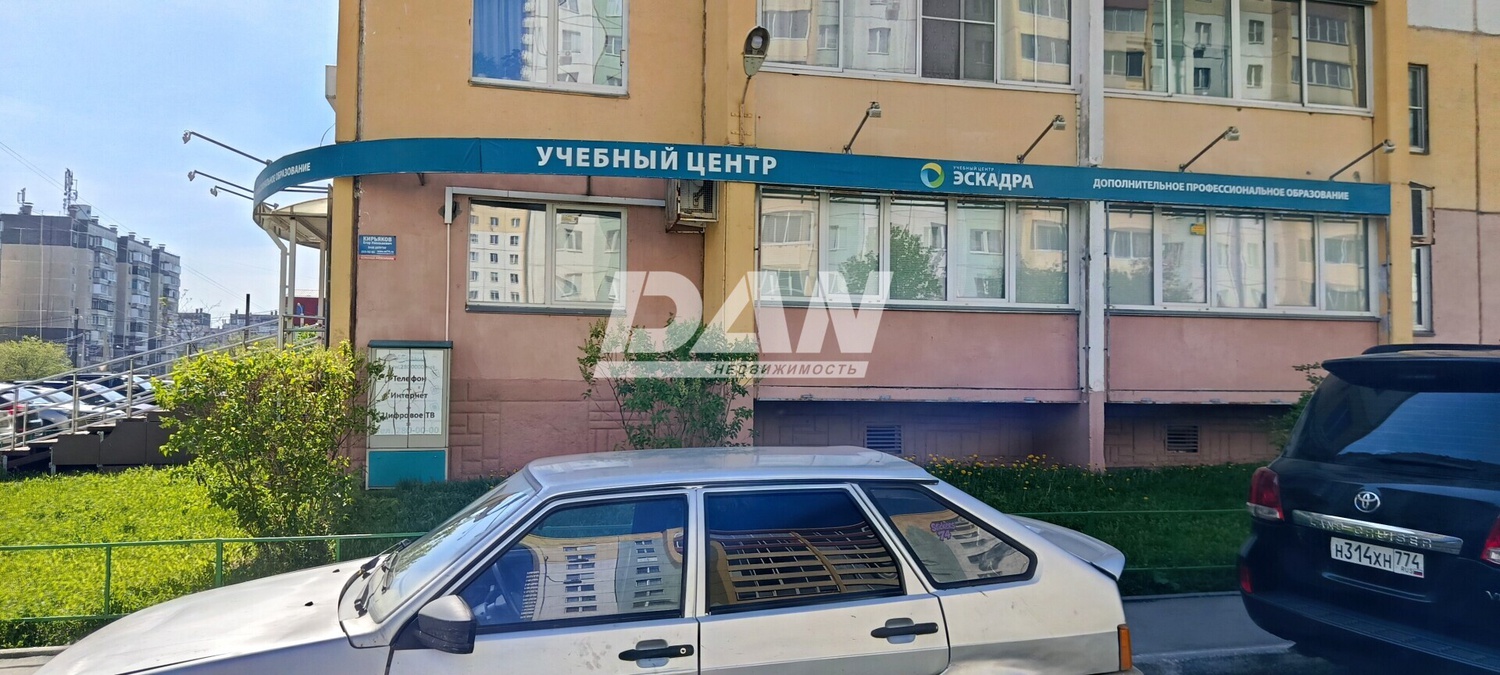 Помещение свободного назначения 140 м²