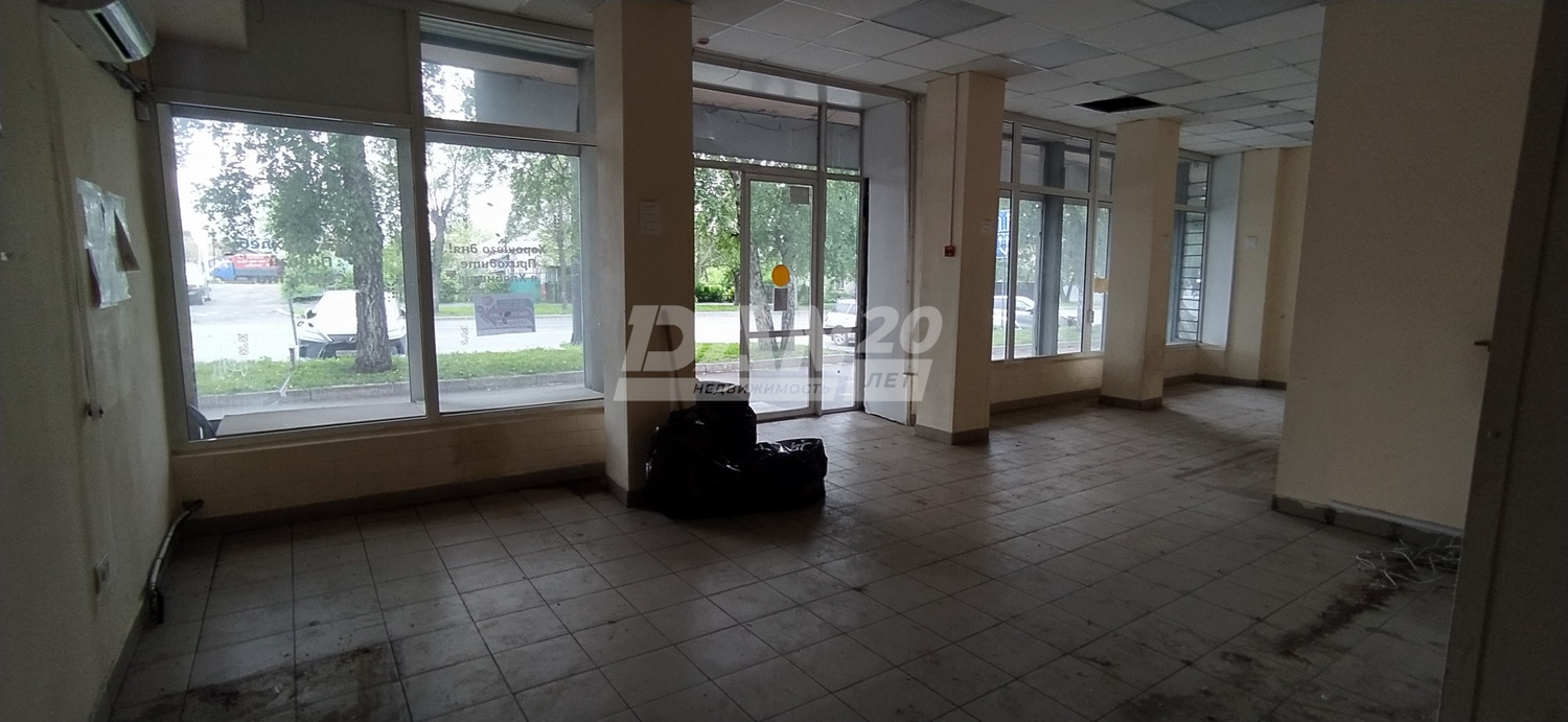 Помещение свободного назначения 243,9 м²