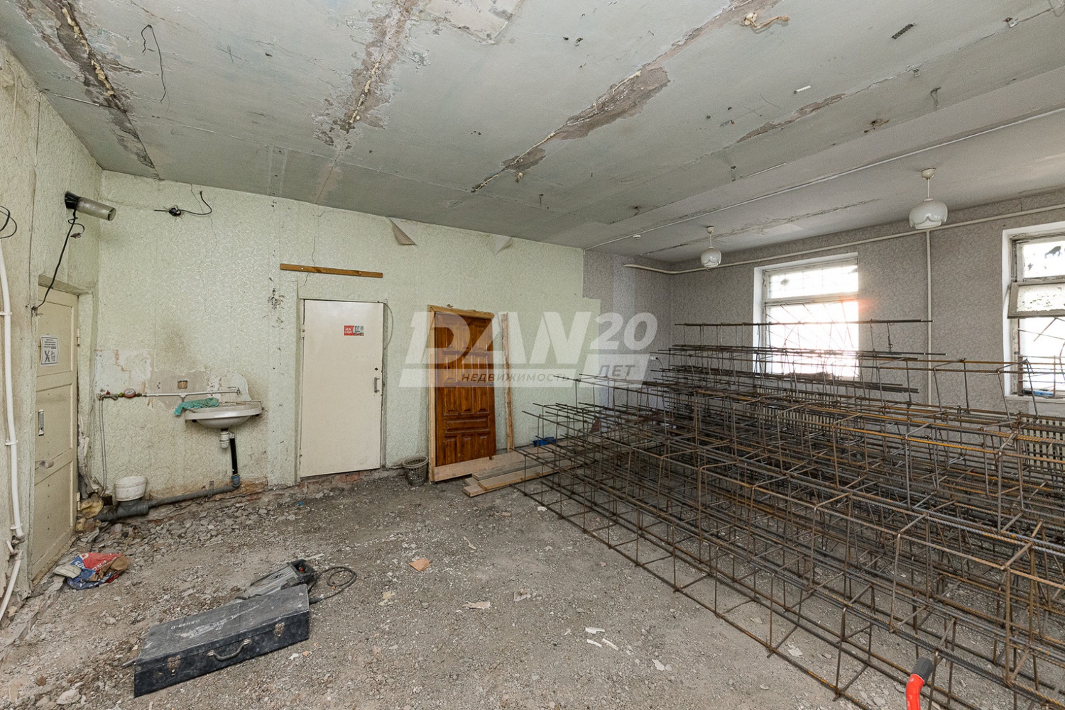 Торговое помещение 137 м²