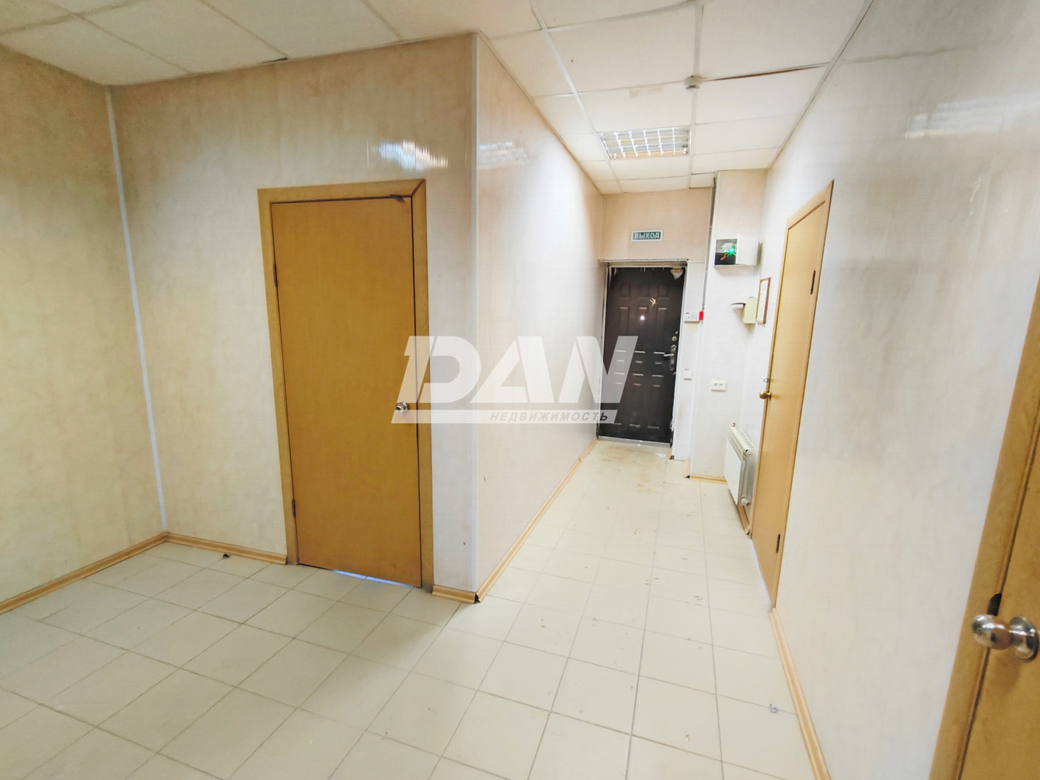 Склад 901,8 м²