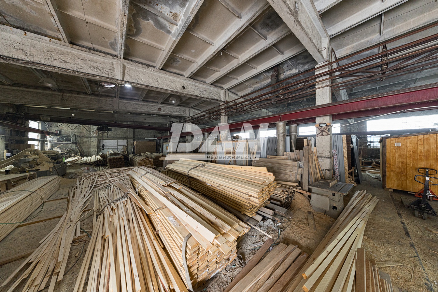 Производственное помещение 6500 м²