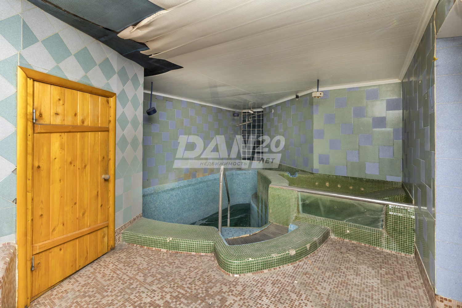 Помещение свободного назначения 837,5 м²