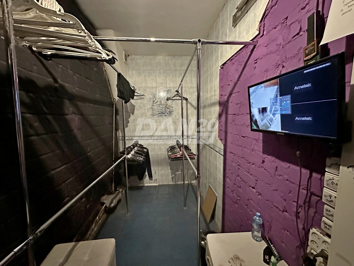 Помещение свободного назначения 291,2 м²