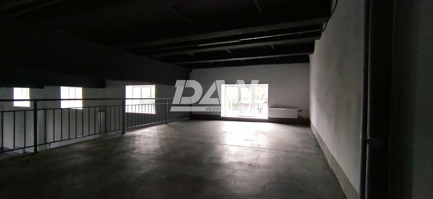 Склад 5010 м²
