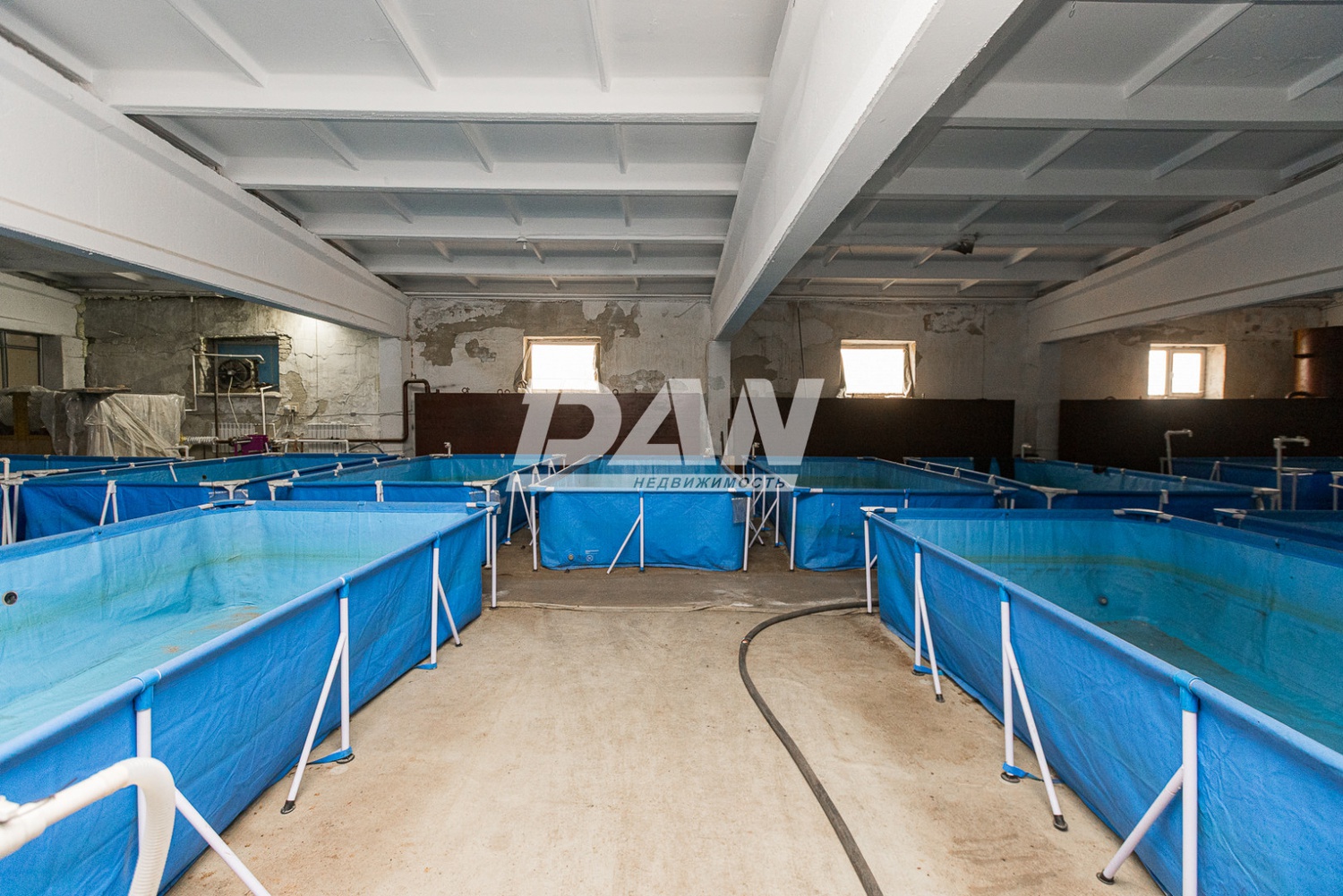 Производственное помещение 413 м²