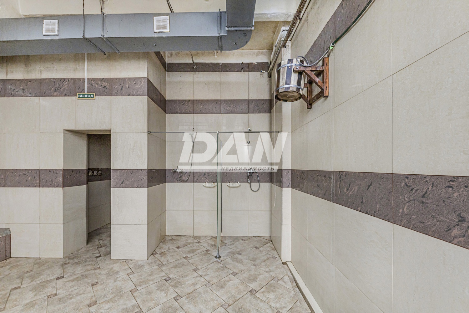 Помещение свободного назначения 818,6 м²