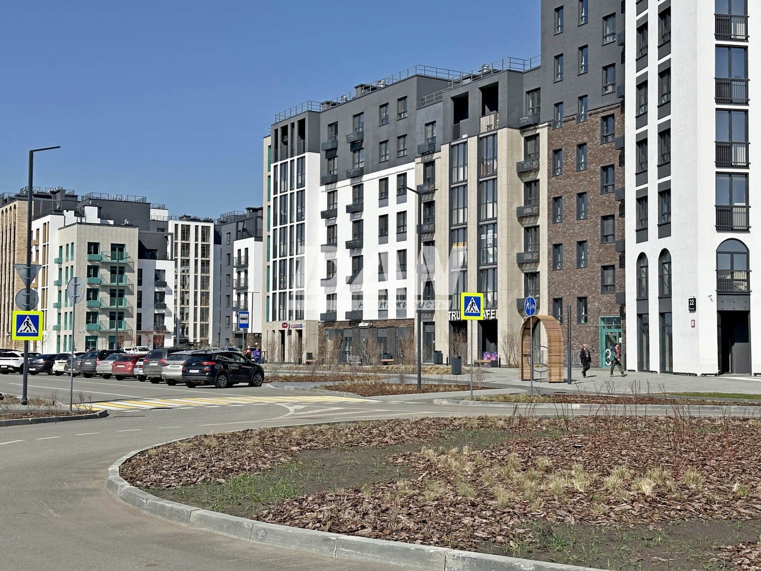 Торговая площадь 81,3 м²