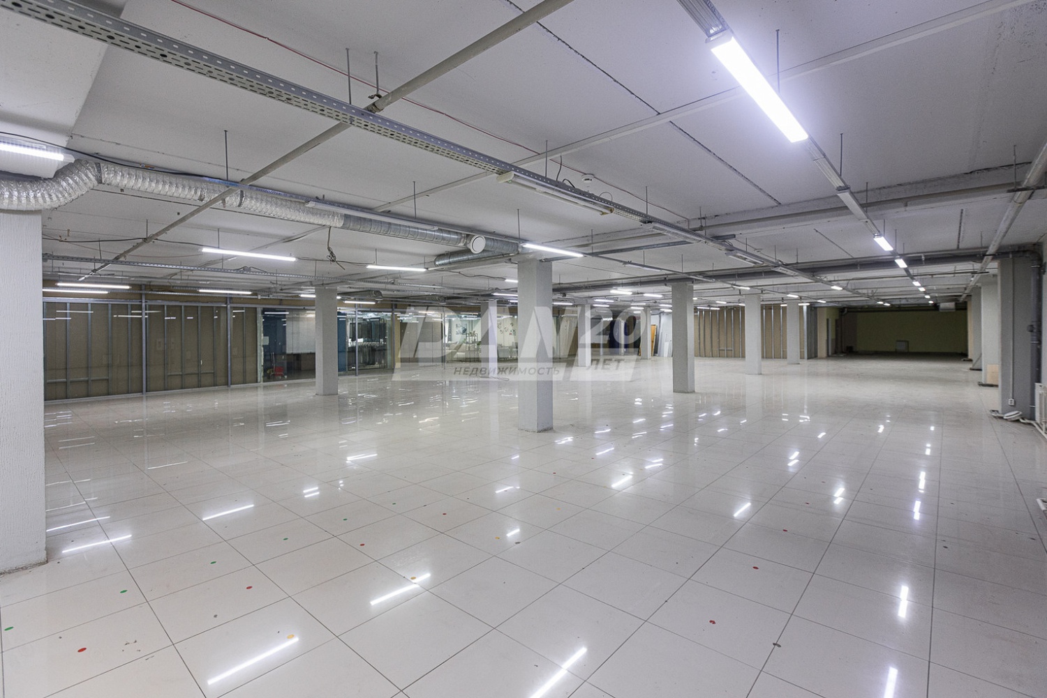 Помещение свободного назначения 780 м²