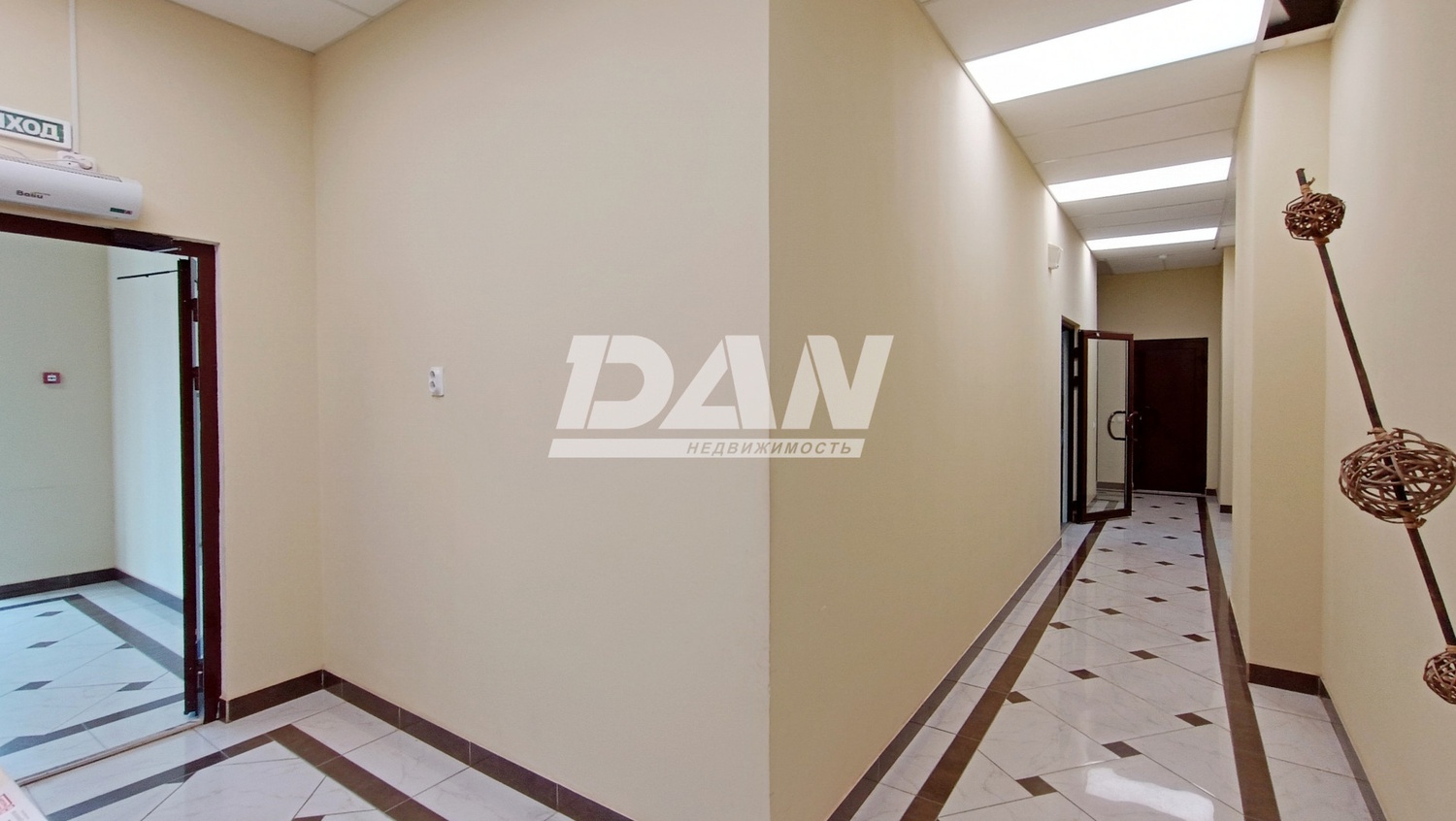 Торговая площадь 94,2 м²