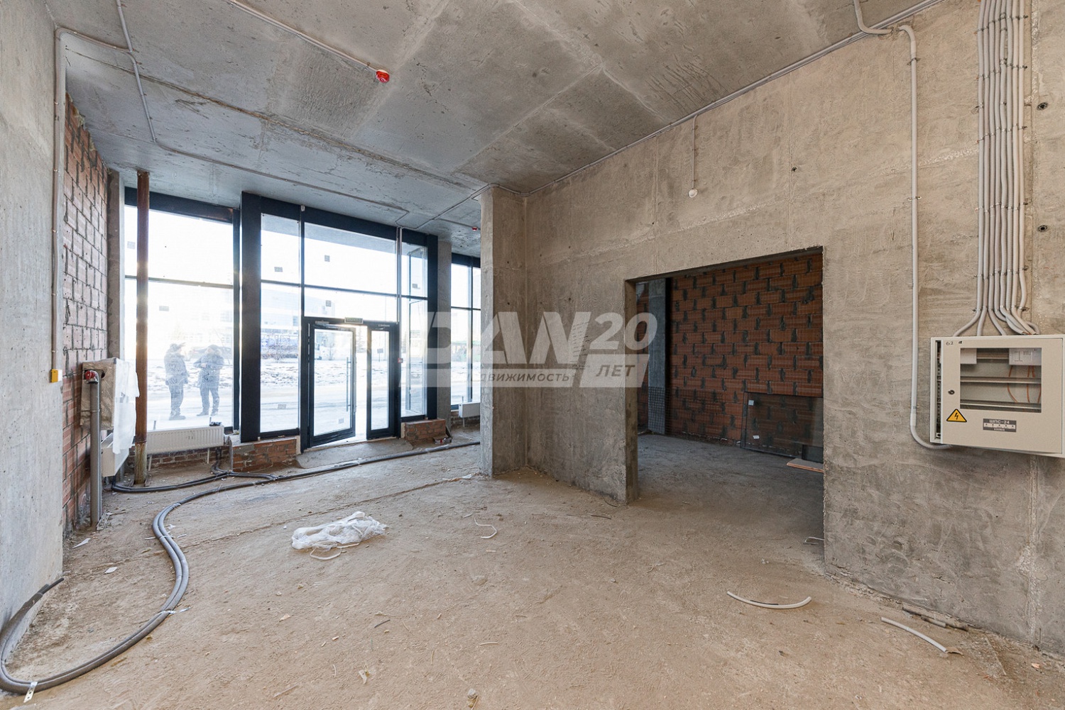 Торговая площадь 81,6 м²