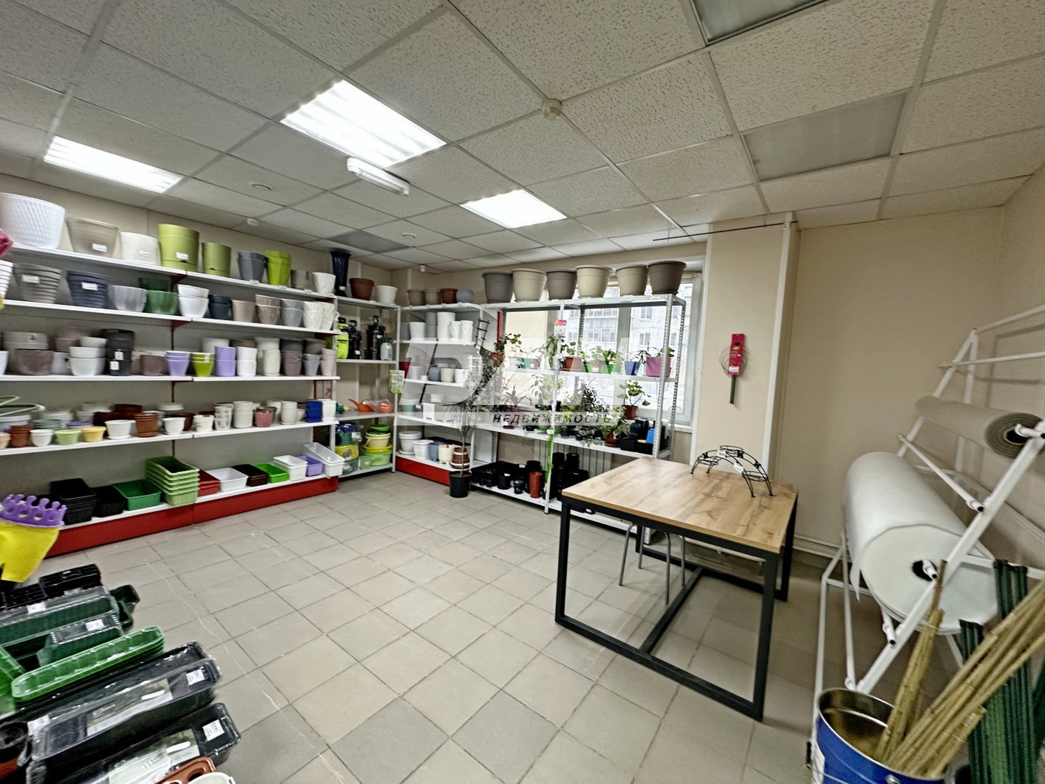 Торговое помещение 85 м²