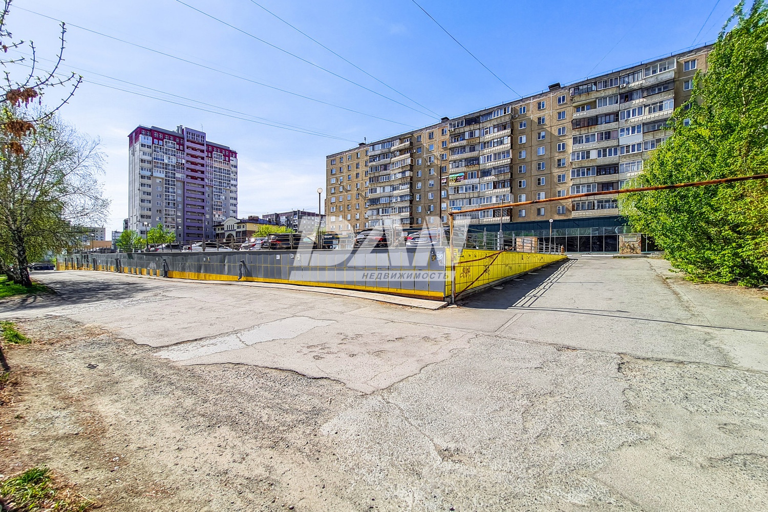 Торговая площадь 3431 м²