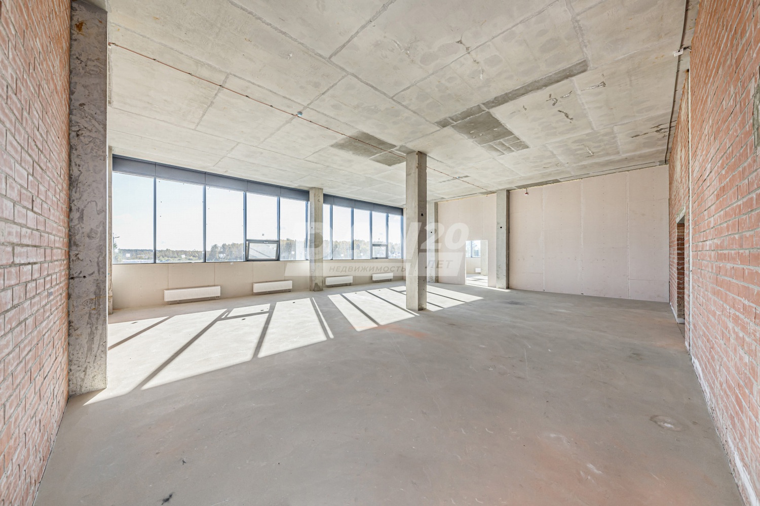 Помещение свободного назначения 641,3 м²