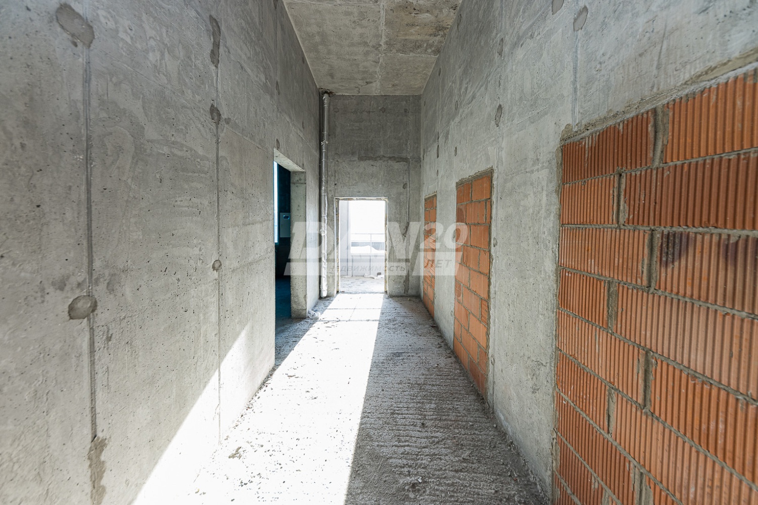 Торговая площадь 313,6 м²