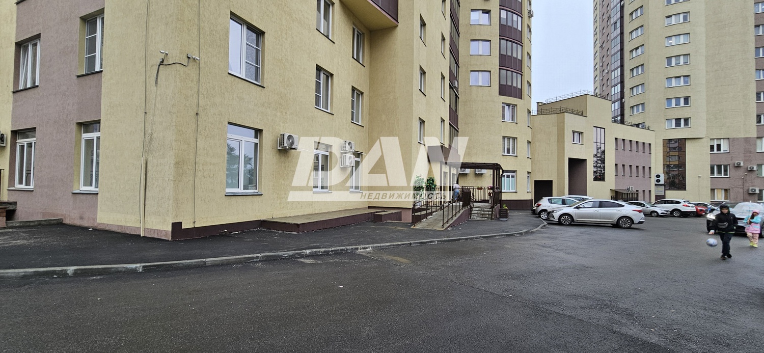 Торговая площадь 96 м²