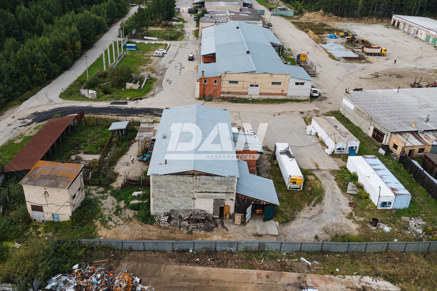 Помещение свободного назначения 276 м²