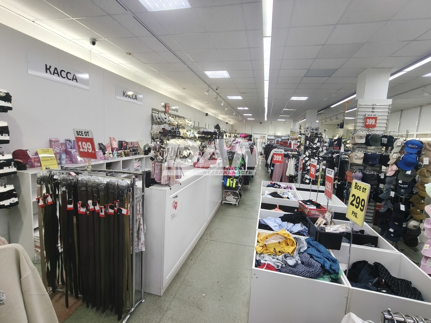 Торговое помещение 355 м²