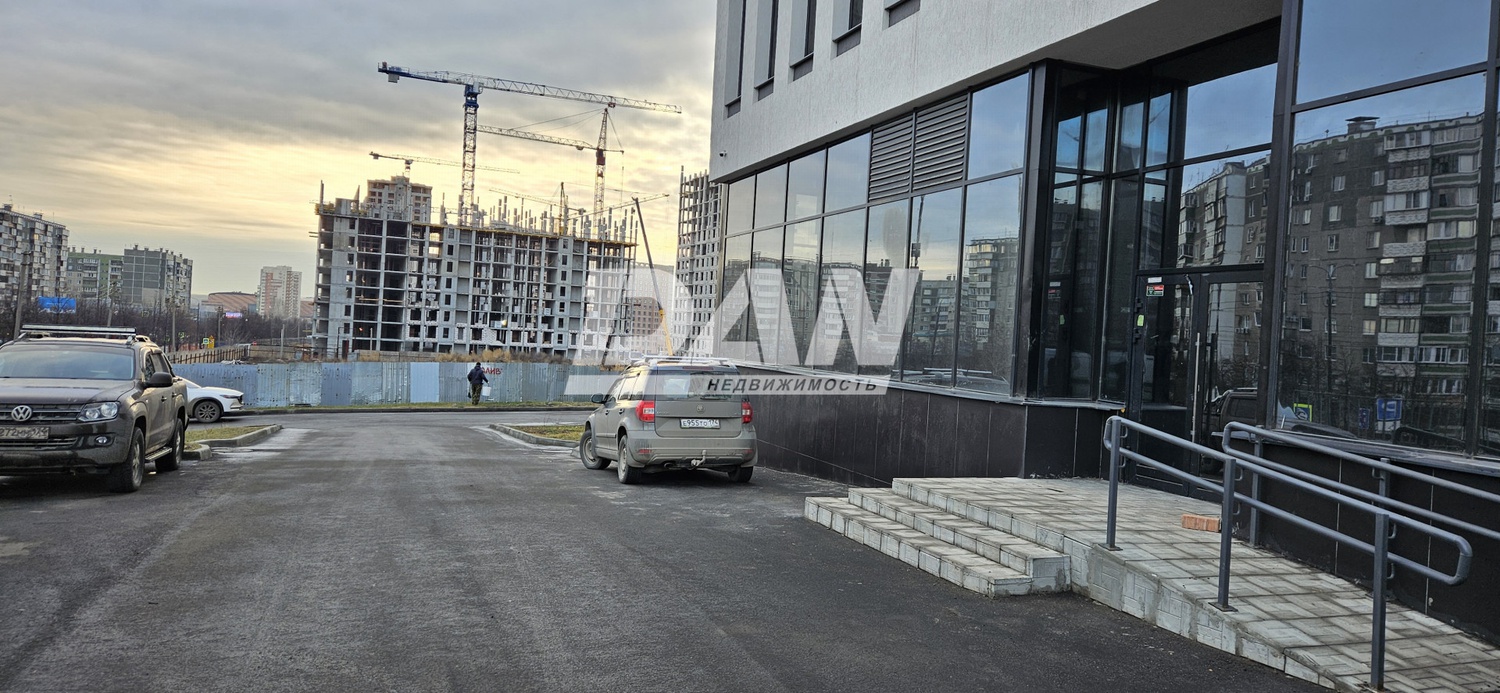 Торговое помещение 123 м²