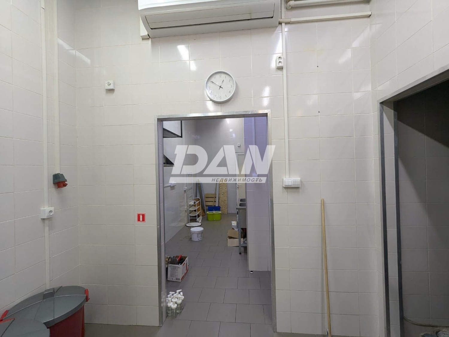 Помещение свободного назначения 102 м²