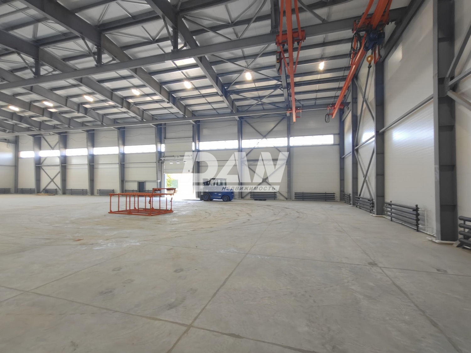 Склад 1400 м²
