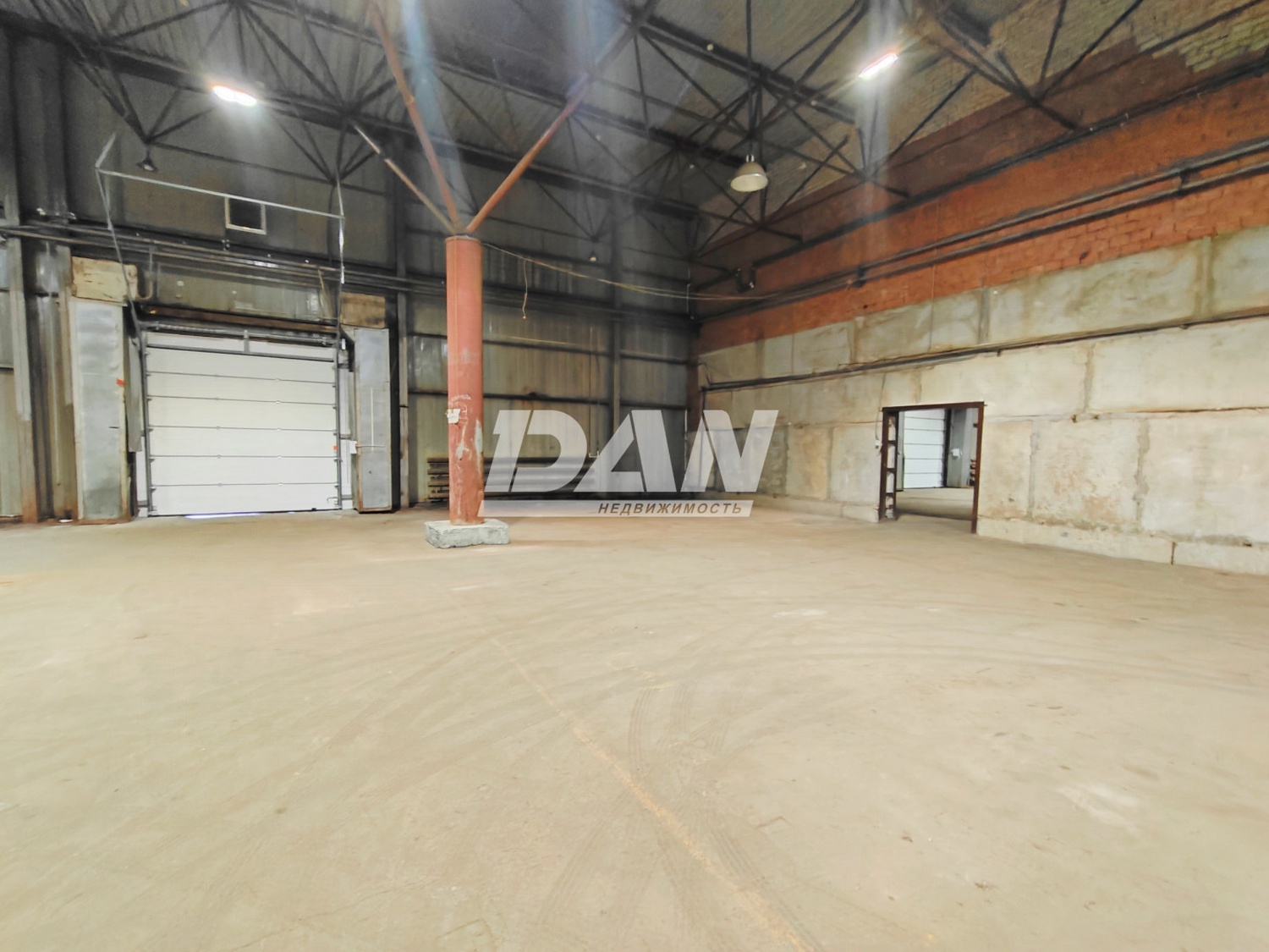 Склад 1400 м²