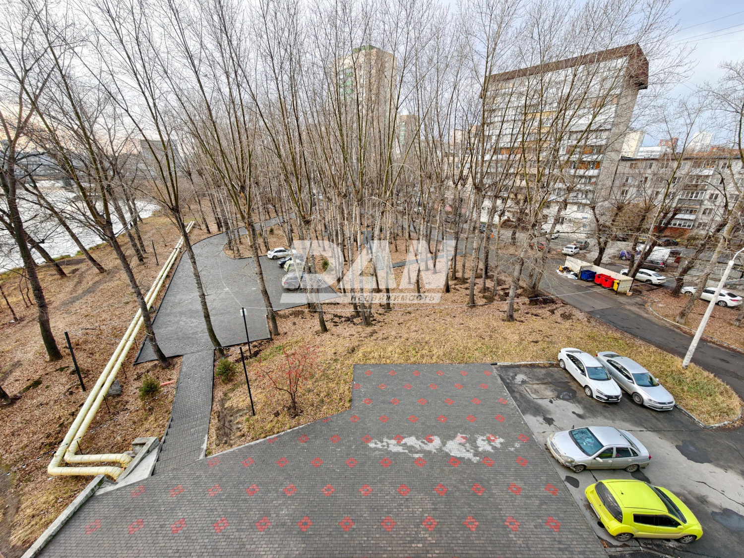 Помещение свободного назначения 1670 м²