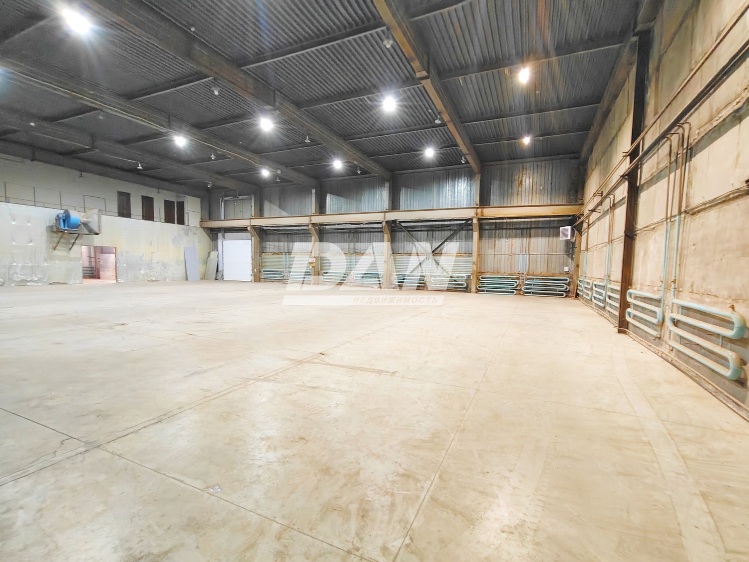 Производственное помещение 1179 м²