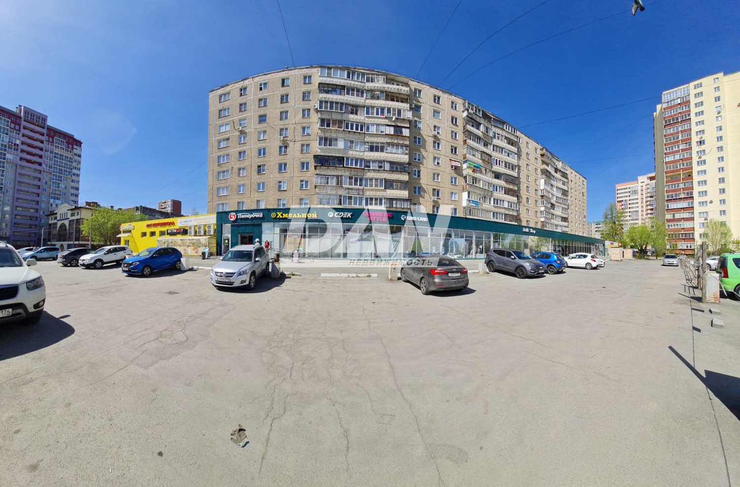 Торговая площадь 3431 м²