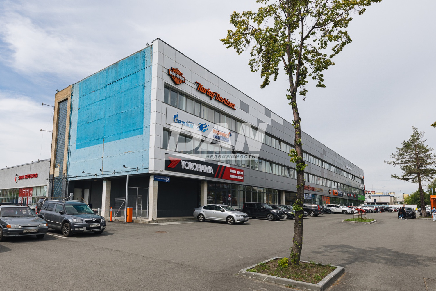 Торговое помещение 175 м²